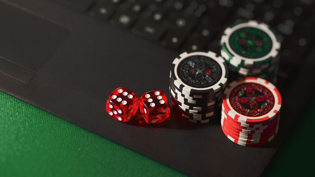 Live Casino vs RNG Games: Which Offers Better Odds for Players
